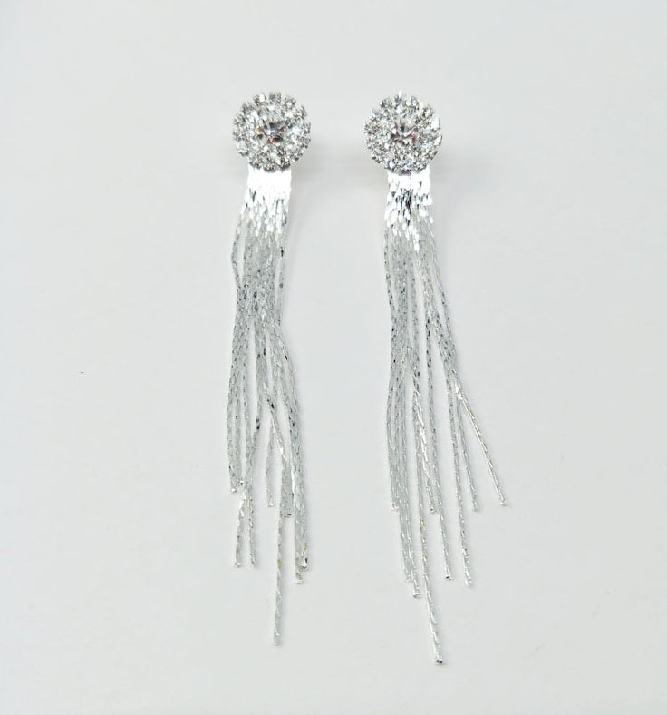 ✨ Brincos Longos com Cristais — Elegância
